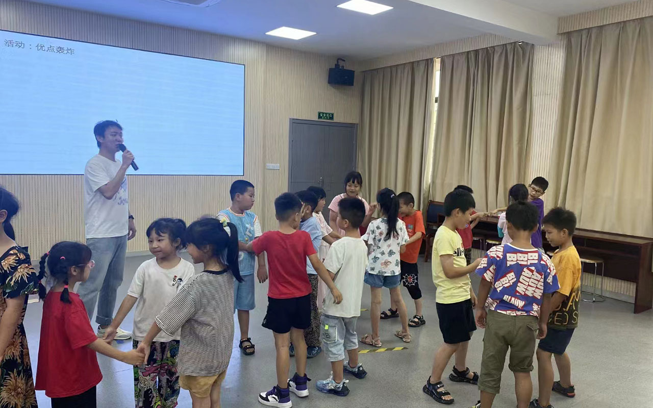 武都龙观乡中心学校